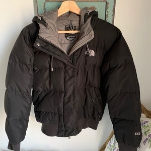 THE NORTH FACE PUFFY WINTER JACKET